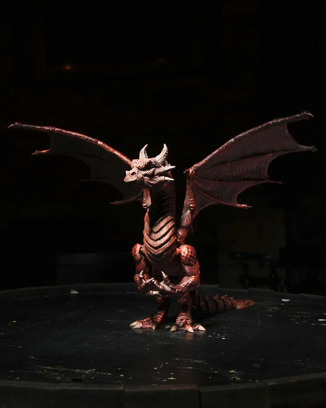 Dragon articulé Epic aux ailes déployées – Image 4
